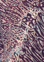 Load image into Gallery viewer, Medium - 0674